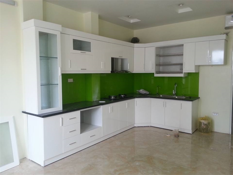 Tủ bếp gỗ chống ẩm - lựa chọn số 1 thị trường về độ bền